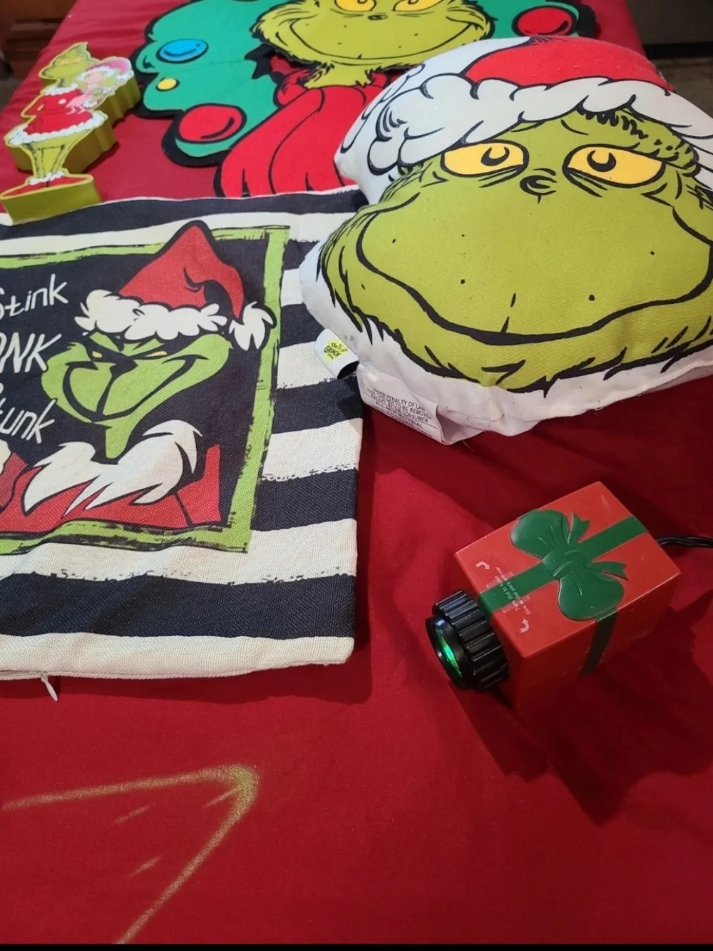 Hobby Lobby Grinch Holiday Multiple Decrations And Projector